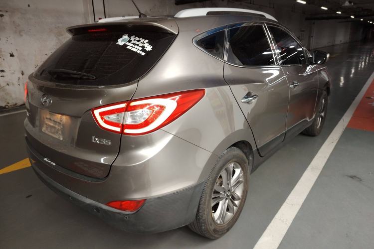 Used Hyundai ix35 2015 2.0L Automatic 2WD Smart Version China V Standard
