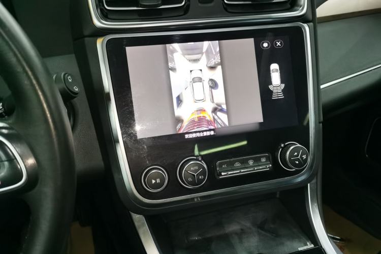 Used Lynk & Co 01 2019 2.0T Two-Wheel-Drive Pro Version China VI Standard
