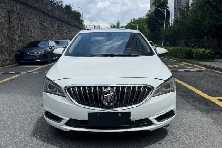 Used Buick Verano 2017 Sedan 20T Dual-Clutch Elite Model
