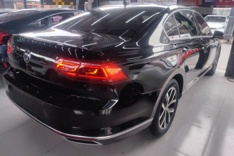 Used Volkswagen Magotan 2020 330TSI DSG Leading Model
