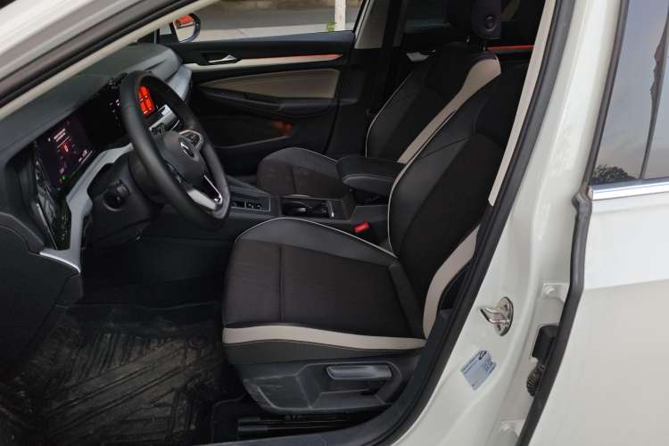 Used Volkswagen Golf 2023 280TSI DSG Pro
