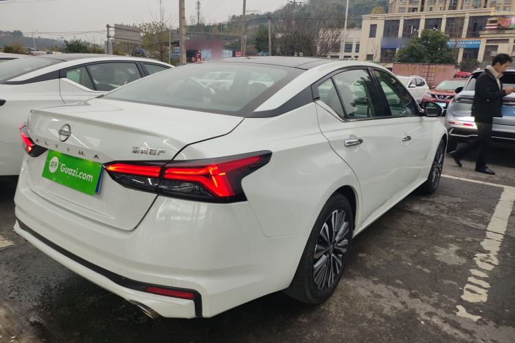 Used Nissan Teana 2022 2.0L XL-TLS Enjoyment Edition

