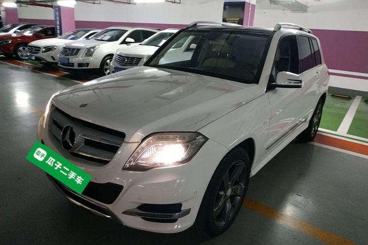 Used Mercedes-Benz GLK-Class 2013 GLK 300 4MATIC Dynamic Sunroof Model
