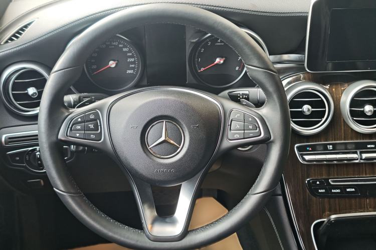 Used Mercedes-Benz GLC 2016 GLC 260 4MATIC Dynamic Edition
