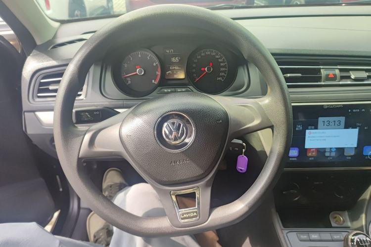 Used Volkswagen Lavida 2019 Lavida Start 1.5L Manual Fashion Edition China VI Standard