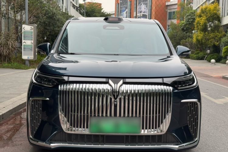 Used VOYAH Dream 2025 PHEV Four-Wheel-Drive Flagship Version – Qiankun Edition
