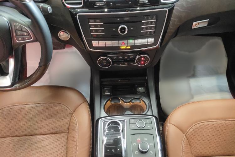 Used Mercedes-Benz GLS 2018 GLS 400 4MATIC Luxury Model
