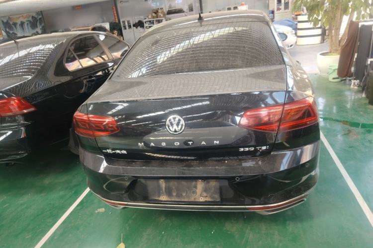Used Volkswagen Magotan 2020 330TSI DSG Leading Model
