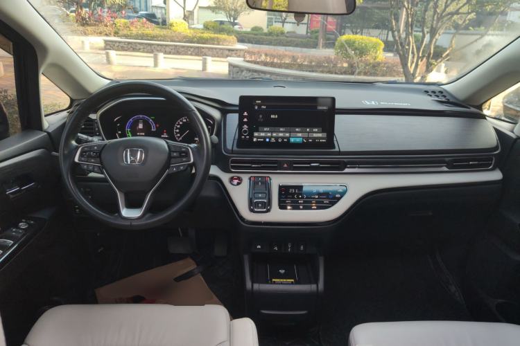 Used Honda Elysion 2024 2.0L eHEV Luxury Edition
