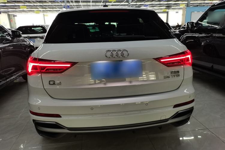 Used Audi Q3 2022 35 TFSI Fashion Dynamic Model