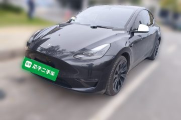 Used Tesla Model Y 2024 Long-Range All-Wheel-Drive Version