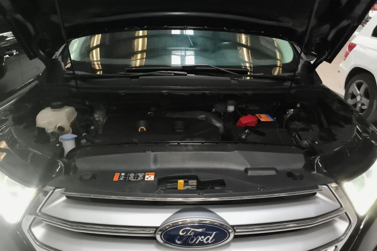 Used Ford Edge 2015 2.0T GTDi Four-Wheel Drive Prestige Model
