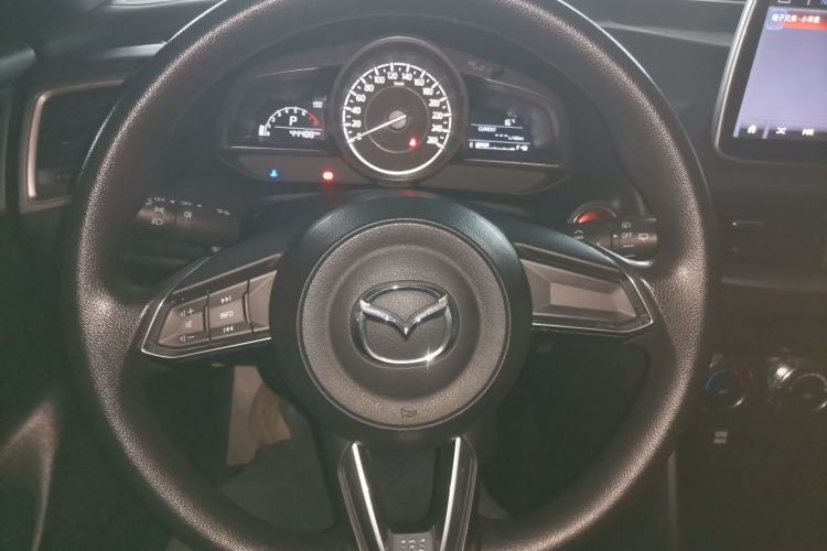 Used Mazda CX-4 2018 2.0L Automatic Two-Wheel Drive Blue Sky Dynamic Version China V Standard
