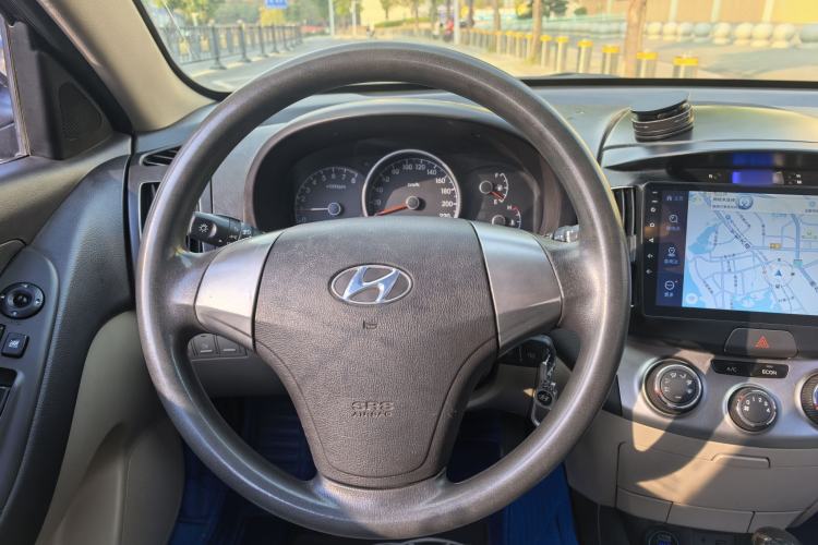 Used Hyundai Celesta 2015 1.6L Automatic Comfort Model