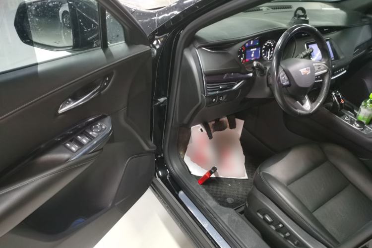 Used Cadillac XT4 2021 28T Two-Wheel Drive Tech Edition