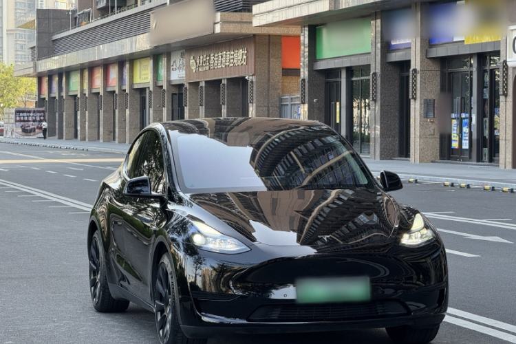 Used Tesla Model Y 2022 Rear-Wheel-Drive Version
