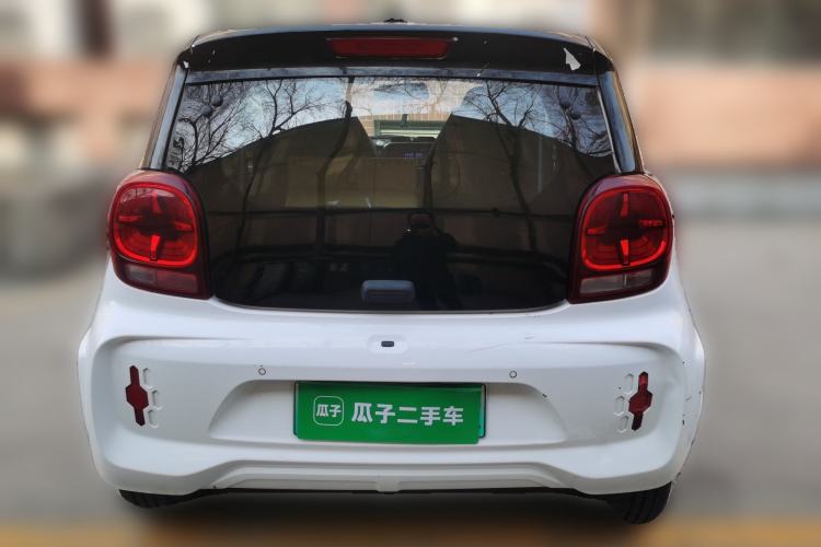 Used Roewe Clever 2021 302 km New Four-Seater Super-Efficient Version
