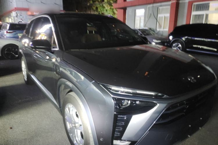 Used Nio ES8 2020 450 km Range 7-Seater Version