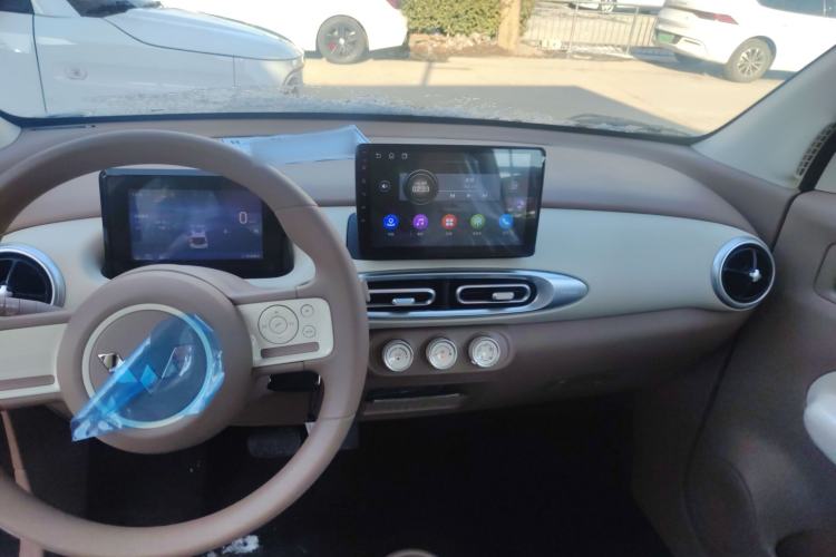 Used Wuling Hongguang MINIEV 2025 Four-Door Version Advanced Edition
