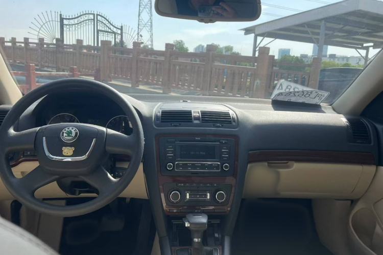 Used Skoda Octavia 2013 1.6L Automatic Yijun Edition
