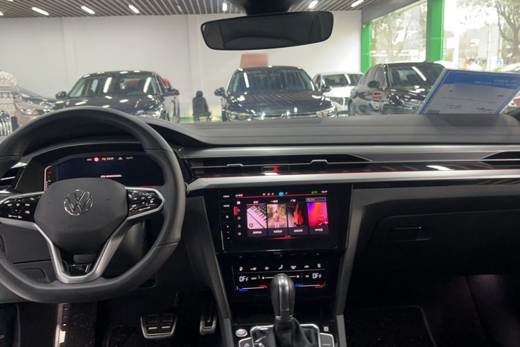 Used Volkswagen FAW-Volkswagen CC 2024 380TSI Striking All-Encompassing Edition
