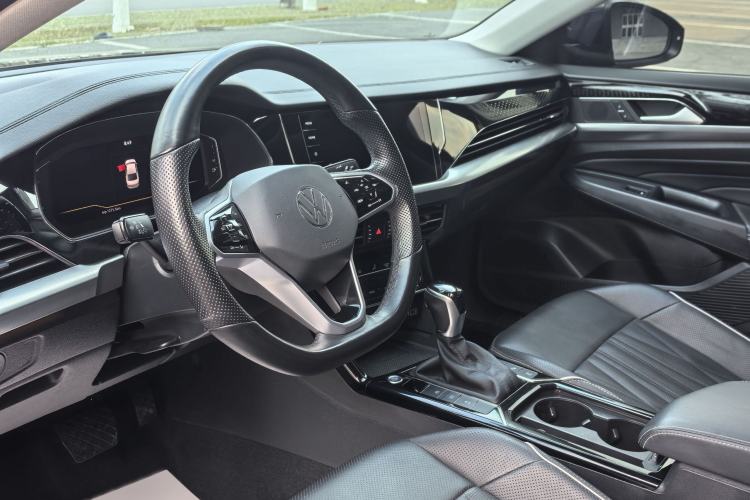 Used Volkswagen Passat 2023 Restyled 330TSI Starry Luxury Edition
