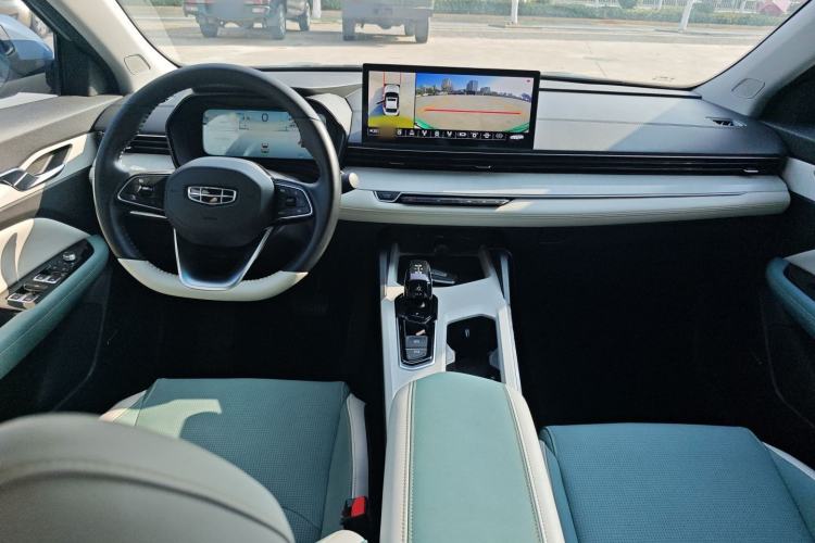 Used Geely Auto Emgrand L HiP 2022 1.5TD-DHT Pro 100KM Super Swift
