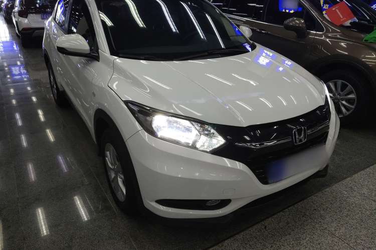 Used Honda Vezel 2017 1.8L CVT 2WD Elite Model
