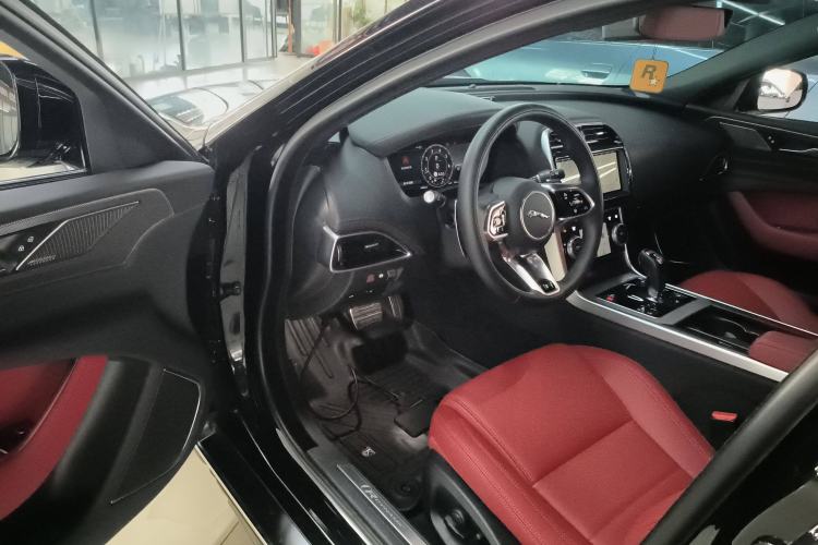 Used Jaguar XEL 2023 2.0T 250 PS R-DYNAMIC S Advanced Sport Edition
