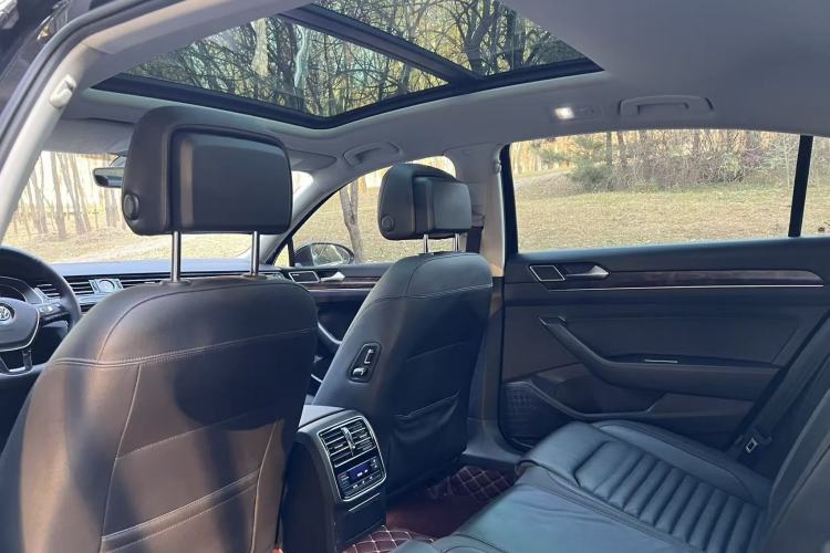 Used Volkswagen Magotan 2019 330TSI DSG Luxury Version China VI Standard