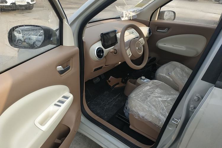 Used Wuling Hongguang MINIEV 2025 Four-Door Version Advanced Edition
