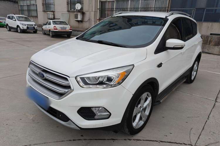 Used Ford Kuga 2018 EcoBoost 180 Two-Wheel-Drive Elite Trim
