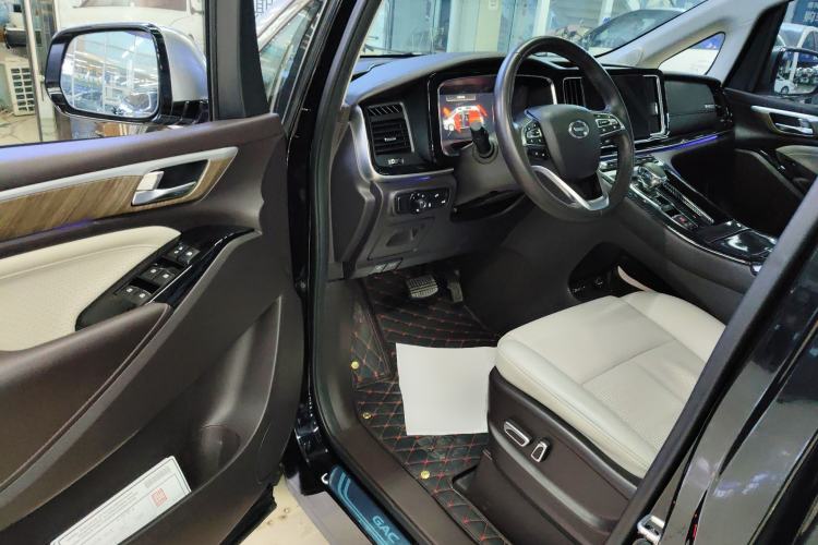 Used GAC Trumpchi M8 2023 Lingxiu Series 390T Prestige Edition
