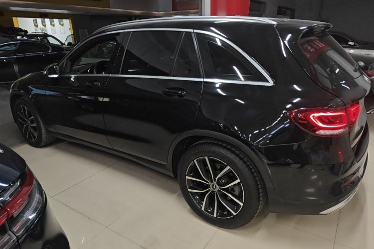 Used Mercedes-Benz GLC 2020 Facelift GLC 260 L 4MATIC Luxury Edition
