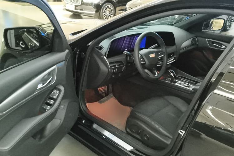 Used Cadillac CT5 2024 28T Luxury Pro Trim
