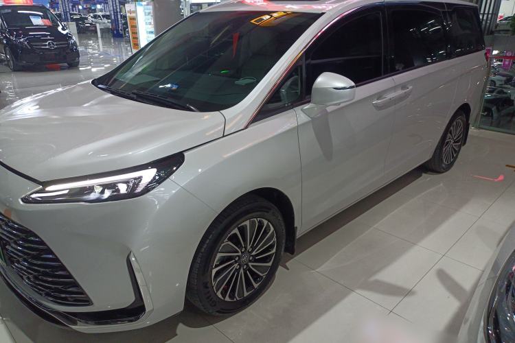 Used Buick GL8 New Energy 2025 Lu Shang Smart Enjoyment Edition 7-Seater