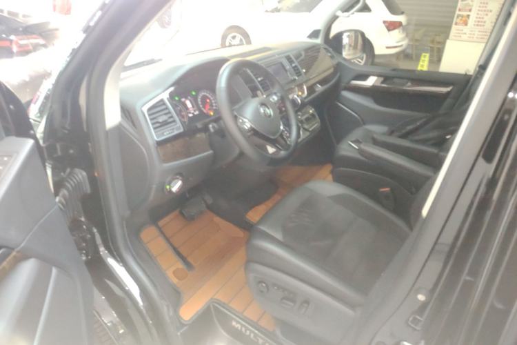 Used Volkswagen Multivan 2019 2.0 TSI 4x4 Prestige Edition 7-Seater
