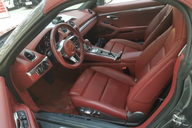 Used Porsche 718 2020 Boxster 2.0T
