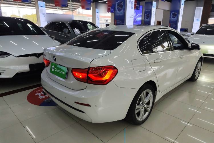 Used BMW 1 Series 2018 118i Design Package Edition
