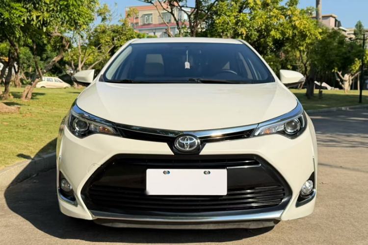 Used Toyota Levin 2017 Revised Version 185T CVT Elite Edition China VI Standard
