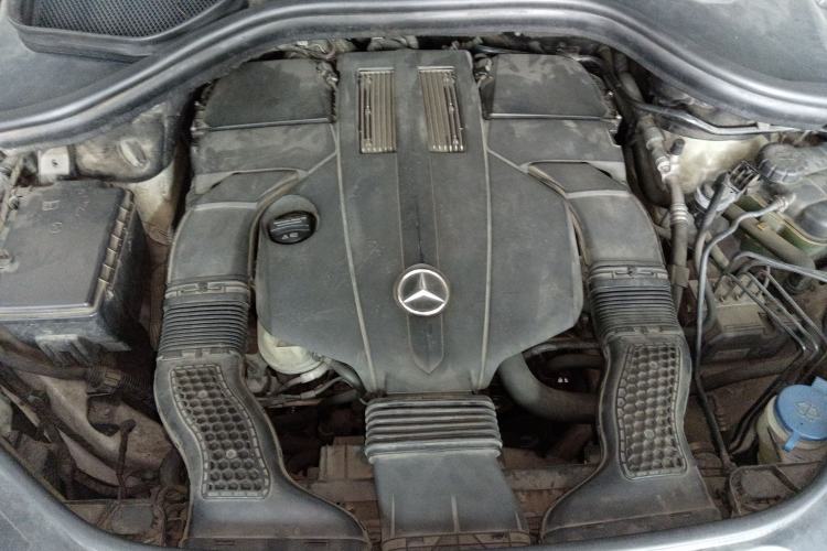 Used Mercedes-Benz M-Class 2014 ML 320 4MATIC
