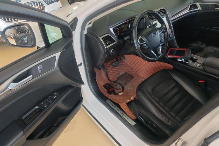 Used Ford Mondeo 2017 EcoBoost 180 Stylish Model
