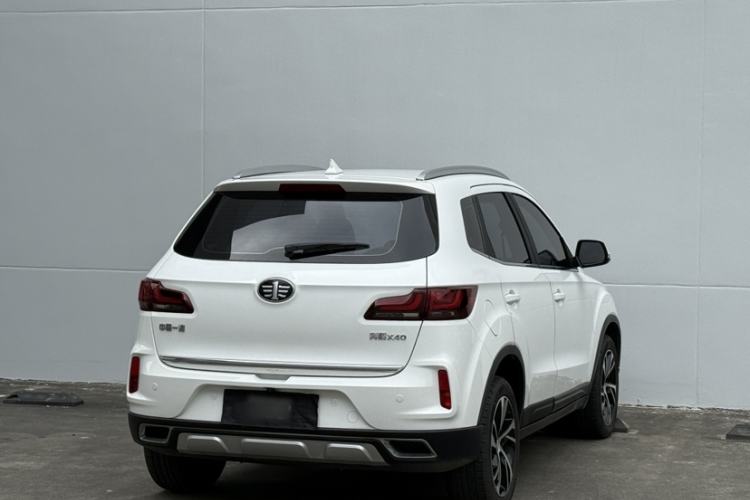 Used Bestune X40 2019 1.6L Automatic Luxury Version China V Emission Standard