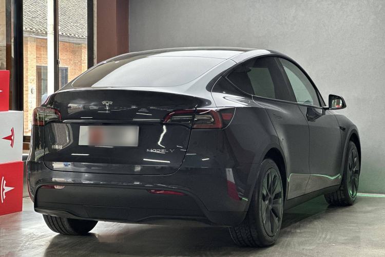 Used Tesla Model Y 2024 Rear-Wheel-Drive Version
