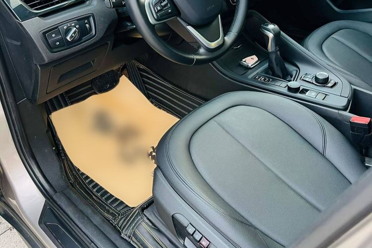 Used BMW X1 2018 sDrive20Li Leading Model