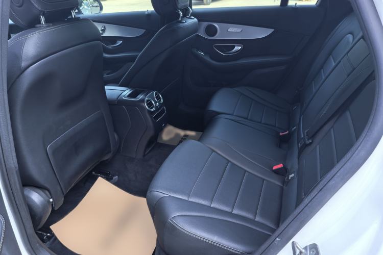 Used Mercedes-Benz GLC 2020 GLC 260 L 4MATIC Dynamic Model
