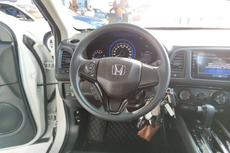 Used Honda Vezel 2020 1.5L CVT Pioneer Edition