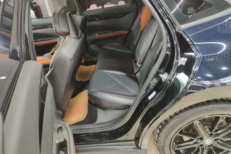 Used Changan UNI-V 2022 1.5T Prestige Version