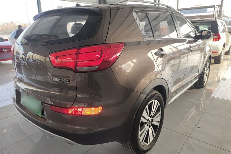 Used Kia Sportage R 2015 2.0L Automatic Two-Wheel Drive DLX Model
