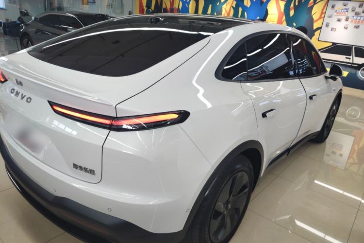 Used ONVO L60 2024 60 kWh Rear-Drive Version
